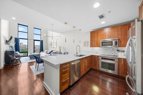 apt-3417-2608 Museum Way, Fort Worth, TX, 76107-3082 | Card Image