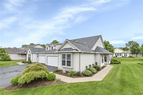 2174 Southampton Ln, Avon, OH, 44011-1664 | Card Image