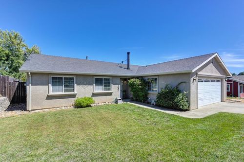 18900 Nugget Way, Plymouth, CA, 95669-8633 | Card Image