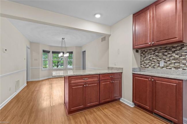 Kitchen | Image 13