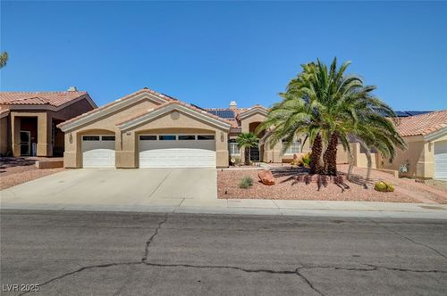 8208 Ashkum Ave, Las Vegas, NV, 89149-4927 | Card Image