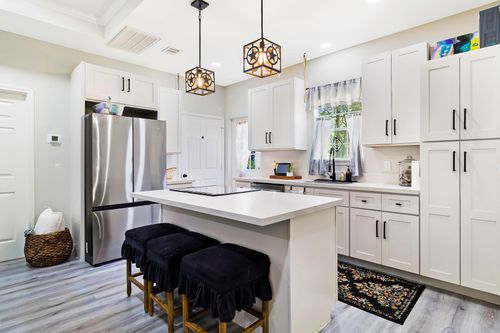 161 Seminole Cir, Onalaska, TX, 77360-6475 | Card Image