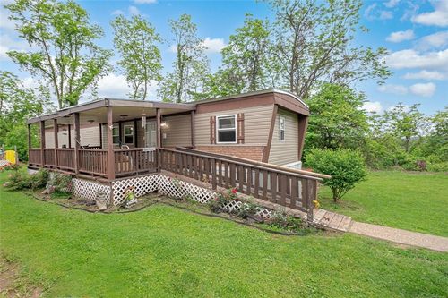 21 Crestview Ests, New Eagle, PA, 15067 | Card Image