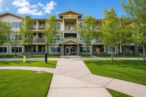2202-4 Kingsland Close Se, Airdrie, AB, T4A0J3 | Card Image