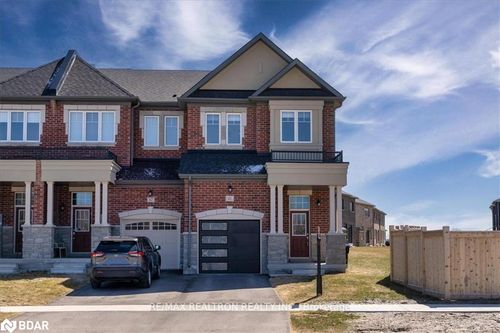 65 Jonkman Blvd, Bradford, ON, L3Z4J9 | Card Image