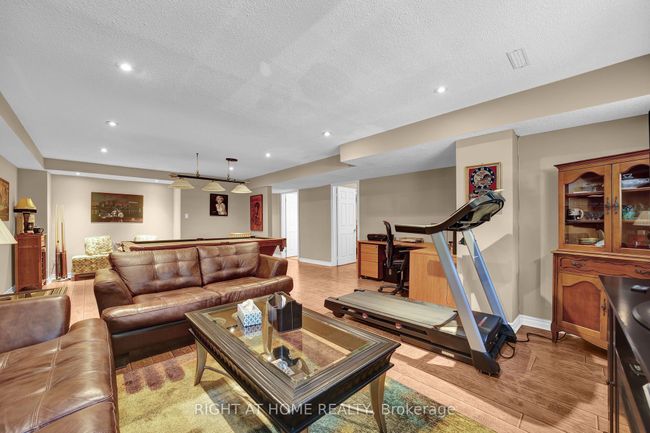 39 Via Amici, Condo with 3 bedrooms, 4 bathrooms and 2 parking in Alliston ON | Image 35