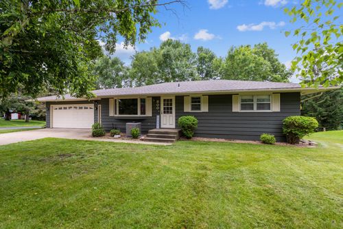 800 9th St Nw, Buffalo, MN, 55313-1012 | Card Image