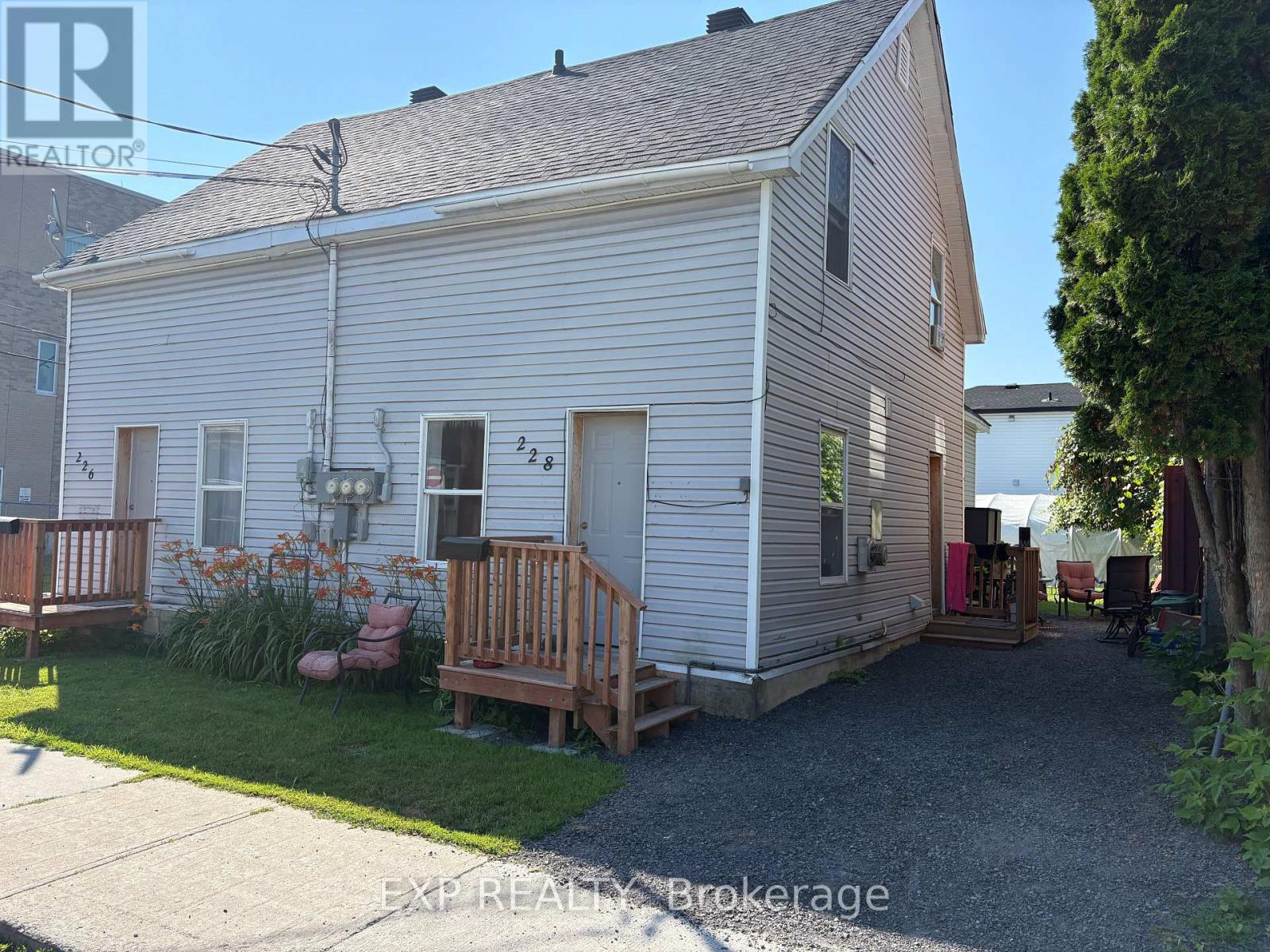 Residential Lease in Cornwall