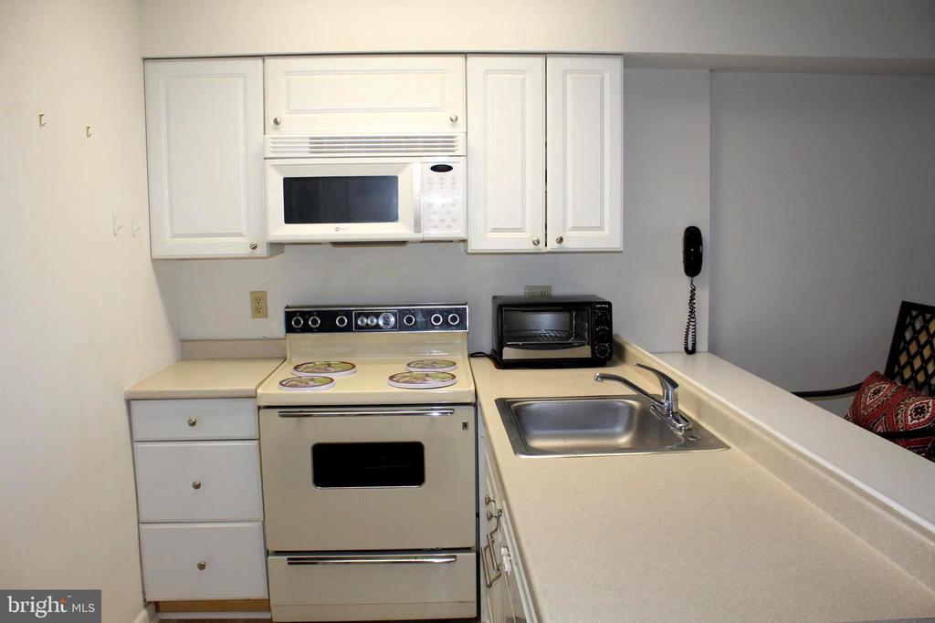 Residential in OCEAN CITY 2