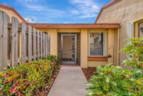 3-5920 Forest Grove Dr, Boynton Beach, FL, 33437-5817 | Card Image