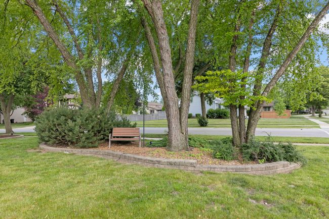 787 Bluejay Cir, House other with 4 bedrooms, 2 bathrooms and 2 parking in Elk Grove Village IL | Image 35