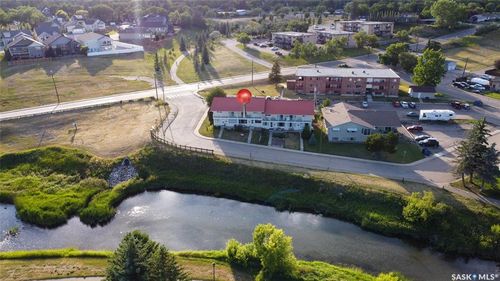 520 Bray St Ne, Swift Current, SK, S9H4E3 | Card Image