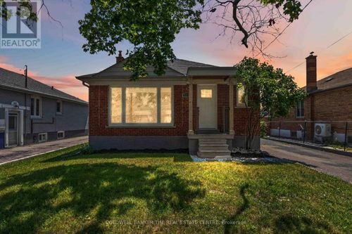 615 Oxford Street, Toronto (Mimico), ON, M8Y1E7 | Card Image