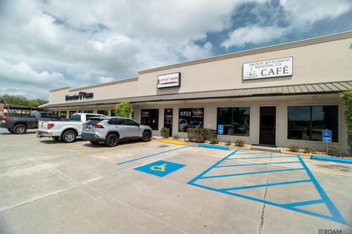 18780 Highway 22, Maurepas, LA, 70449-3054 | Card Image
