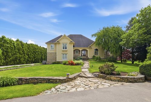 3 Sandpiper Dr, Westport, MA, 02790-1258 | Card Image