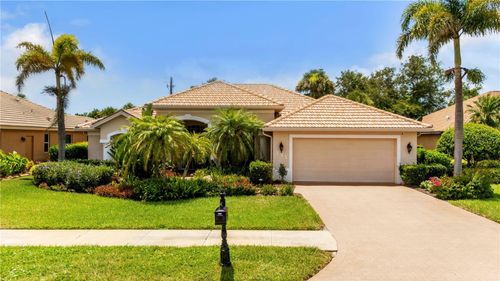 141 Wading Bird Dr, VENICE, FL, 34292-2476 | Card Image