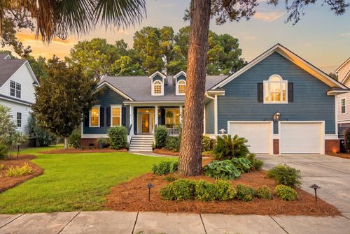 3505 Flowering Oak Way, Mount Pleasant, SC, 29466-9186 | Card Image