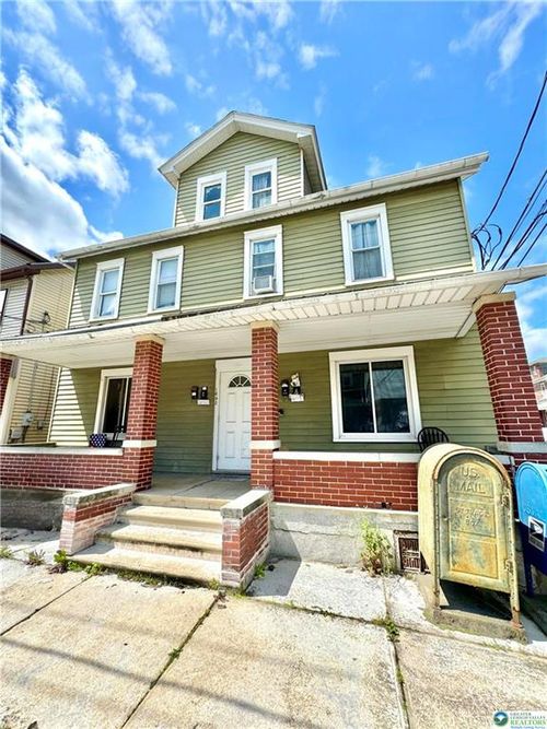 4-1690 Newport Ave, NORTHAMPTON, PA, 18067-1448 | Card Image