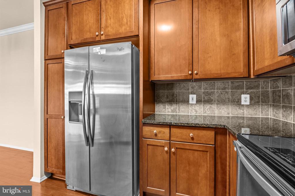 Residential in ROCKVILLE 5