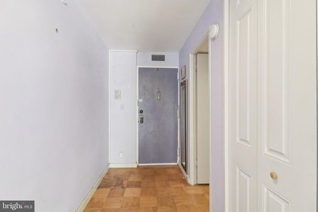 APT-301 - 11400 Washington Plz W, Condo with 0 bedrooms, 1 bathrooms and null parking in RESTON VA | Image 5