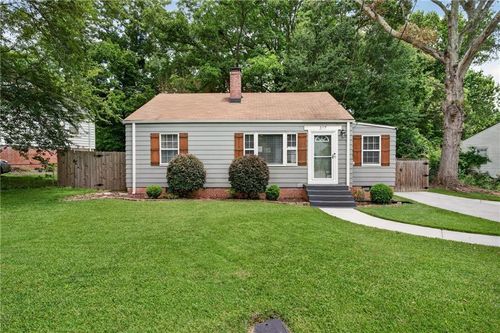317 Phillips Dr Se, Marietta, GA, 30060-2242 | Card Image
