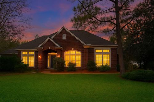 304 Scenic View Drive, Friendswood, TX, 77546 | Card Image