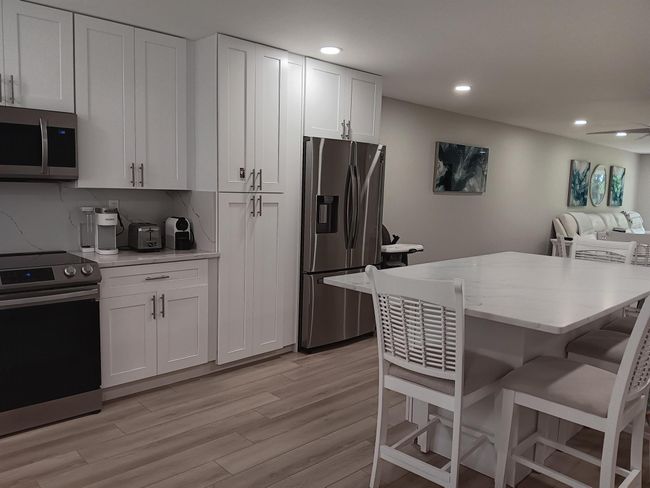 APT-105D - 300 N Highway A1a, Condo with 2 bedrooms, 2 bathrooms and null parking in Jupiter FL | Image 6