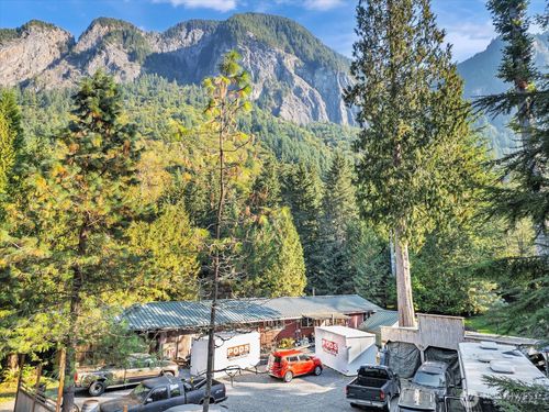 7822 Moon Valley Rd Se, North Bend, WA, 98045-7930 | Card Image