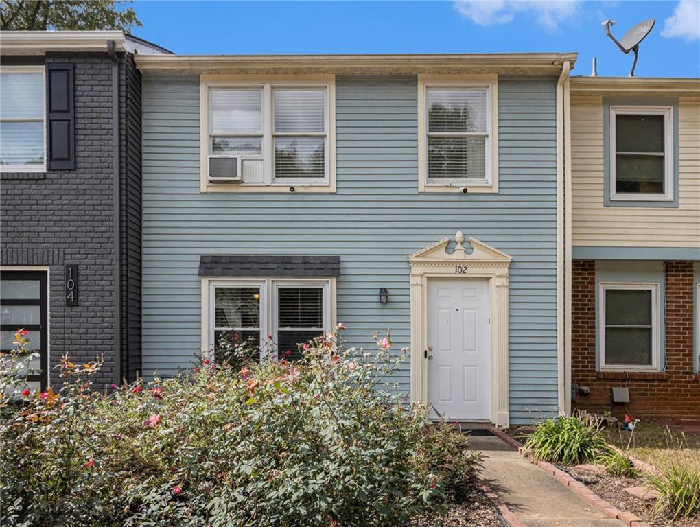 Roswell Commons Way, Roswell, GA 30076