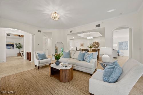 apt-101-2886 Castillo Ct, NAPLES, FL, 34109-3667 | Card Image