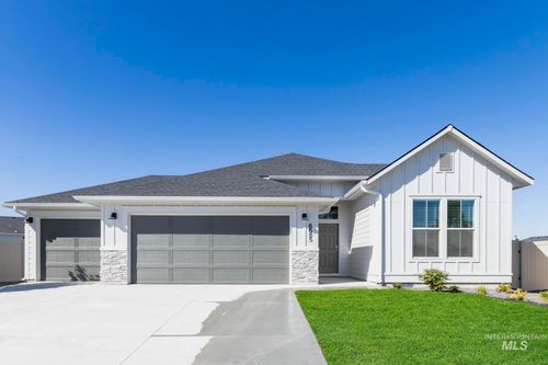 861 Strike Eagle St, Mountain Home, ID, 83647-1248 | Card Image