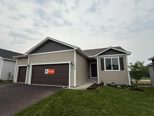 1214 Compton Ave, River Falls, WI, 54022-1104 | Card Image