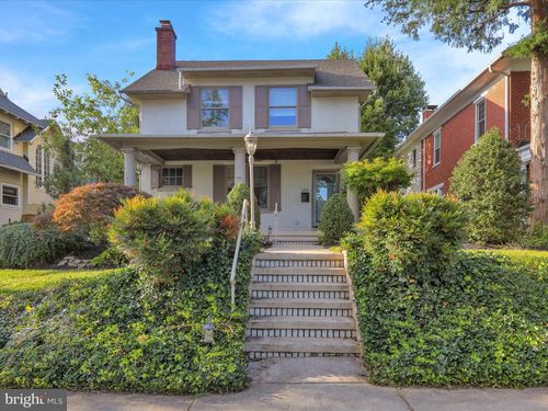 1315 Cleveland Ave, READING, PA, 19610-2105 | Card Image