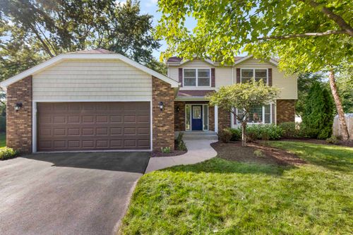 5166 Wilderness Trl, Rockford, IL, 61114-7019 | Card Image