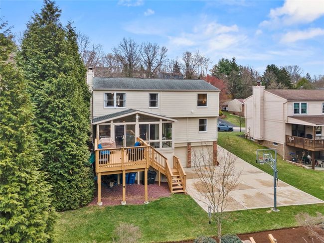 109 Halsey Ct, House other with 4 bedrooms, 3 bathrooms and 2 parking in Mt. Lebanon PA | Image 49