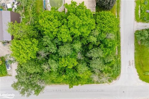 401 Mcnicoll St, Port Mcnicoll, ON, L0K1R0 | Card Image