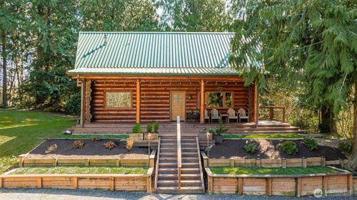 1616 276th St Nw, Stanwood, WA, 98292-2104 | Card Image