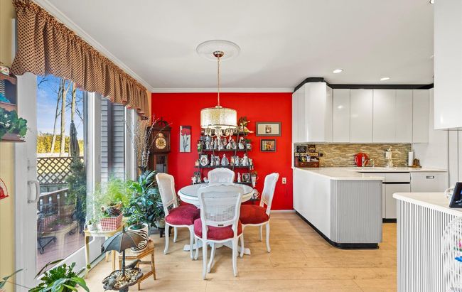 67 Northgate Cir, Condo with 2 bedrooms, 3 bathrooms and null parking in Melville NY | Image 6