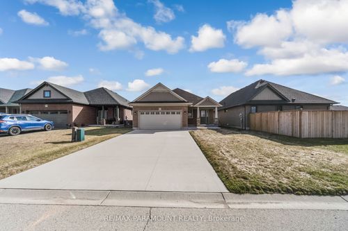 6 Nancy Crt, Tillsonburg, ON, N4G0G3 | Card Image