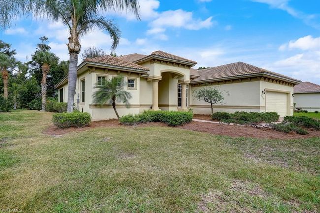 16162 Coco Hammock Way, House other with 3 bedrooms, 2 bathrooms and null parking in Fort Myers FL | Image 3