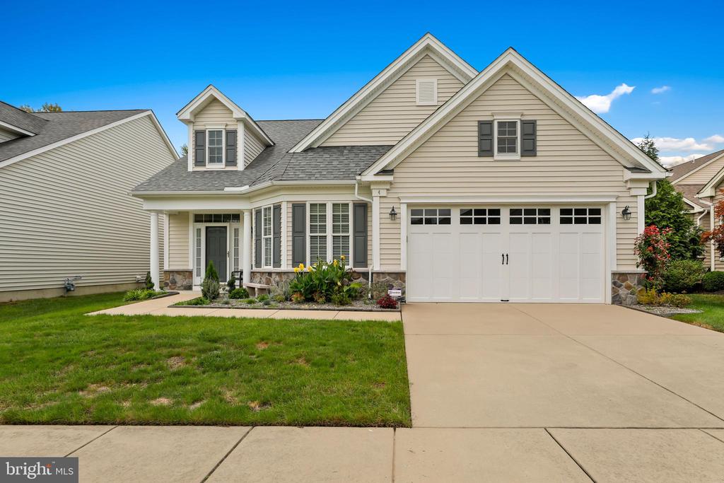 Derby Ct, Medford, NJ 08055