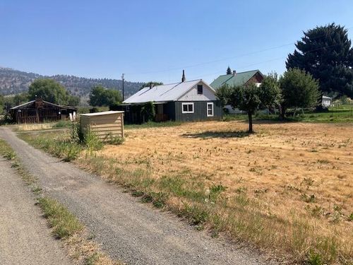 60311 Highway 26, John Day, OR, 97845-5609 | Card Image