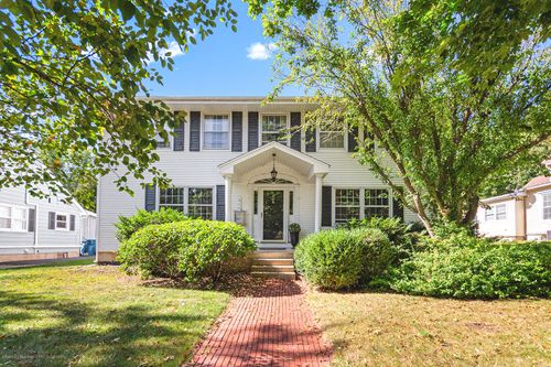 516 S 1st St, West Dundee, IL, 60118-2904 | Card Image