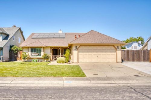 1534 Oakwood Drive, Escalon, CA, 95320 | Card Image