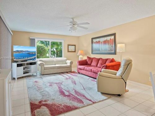 7464 Se Concord Pl, Hobe Sound, FL, 33455-5822 | Card Image