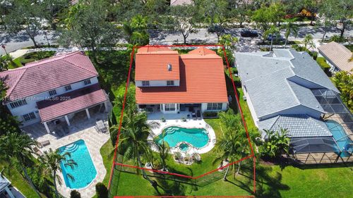 2613 Oakbrook Dr, Weston, FL, 33332-3411 | Card Image