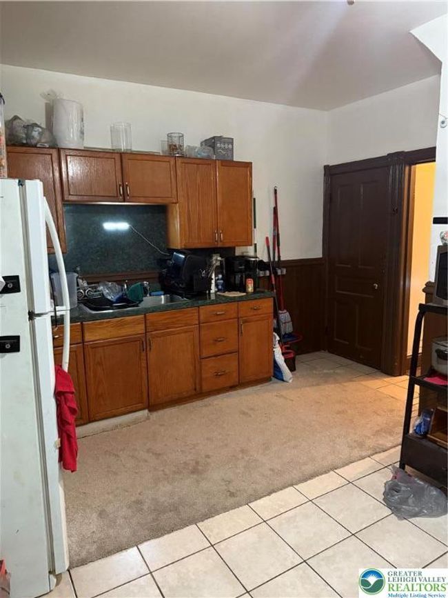 713 E 5 Th St, Home with 6 bedrooms, 2 bathrooms and null parking in BETHLEHEM PA | Image 18