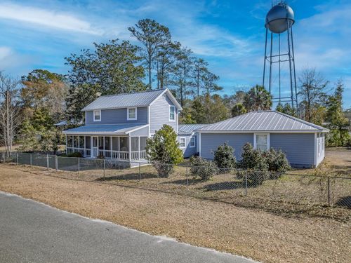 67 Yellow Jacket Ave, Sopchoppy, FL, 32358-1305 | Card Image