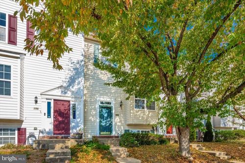5792 Fringetree Ct, FREDERICK, MD, 21703-7112 | Card Image