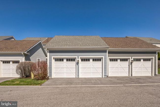 142 Spring Oak Dr, Townhouse with 4 bedrooms, 3 bathrooms and null parking in MALVERN PA | Image 54